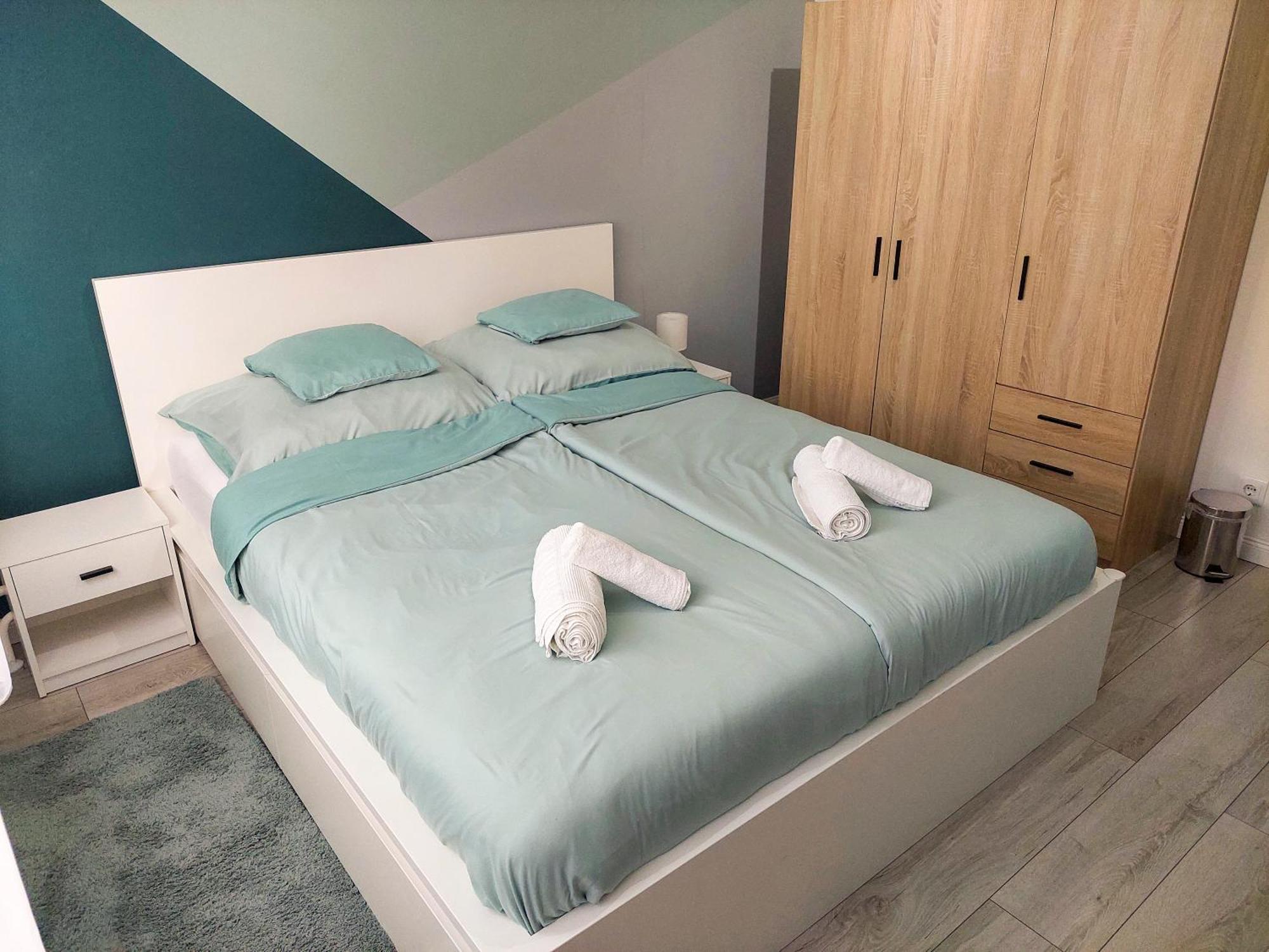 Aweshome City Apartment - 3 Bedrooms And Free Parking Debrecen Buitenkant foto